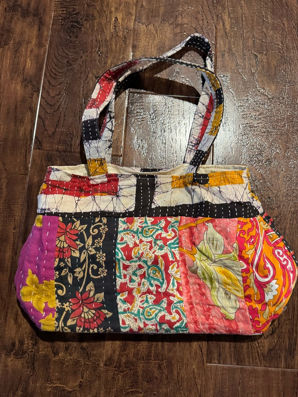 Handmade Upcycled Bohemian Style Recycled Kantha Patchwork Beach Bag